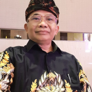 Dr. Kadarisman, S.E., M.Pd.